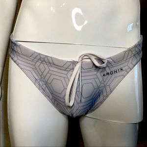 Mens swim Brief size small.